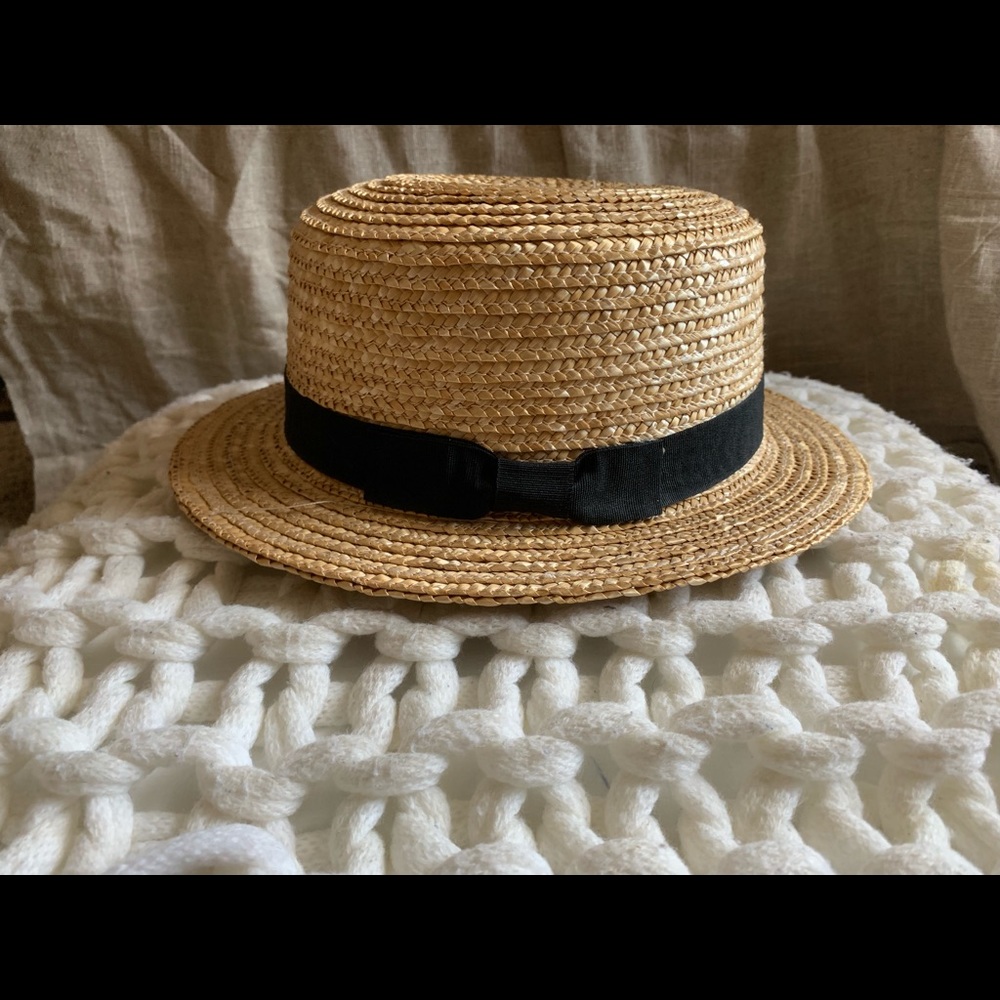 Adorable straw hat